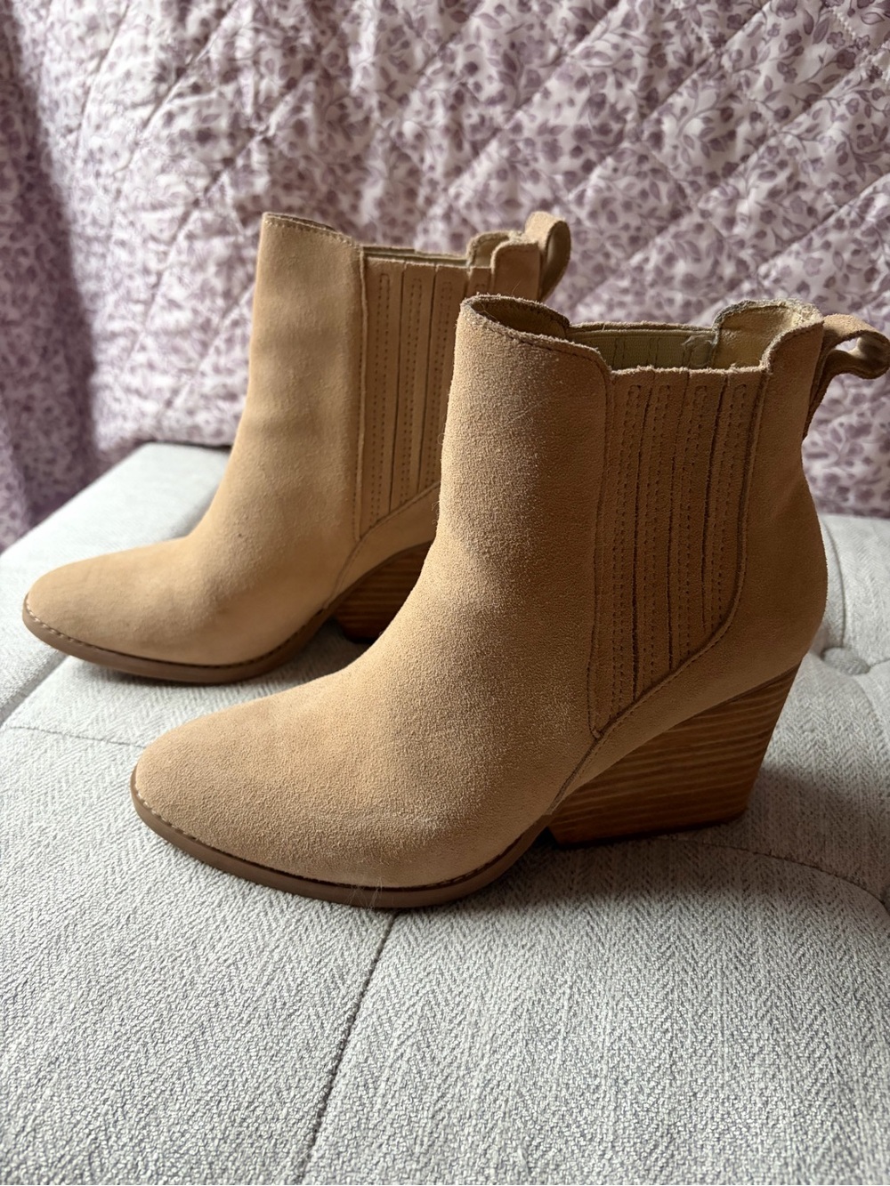 TOMS Women's Tan Suede Ankle Booties with Stacked Heel